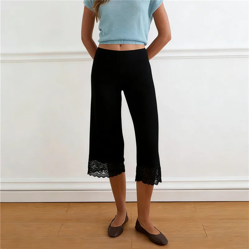 מכנס קצר דגם Novelle